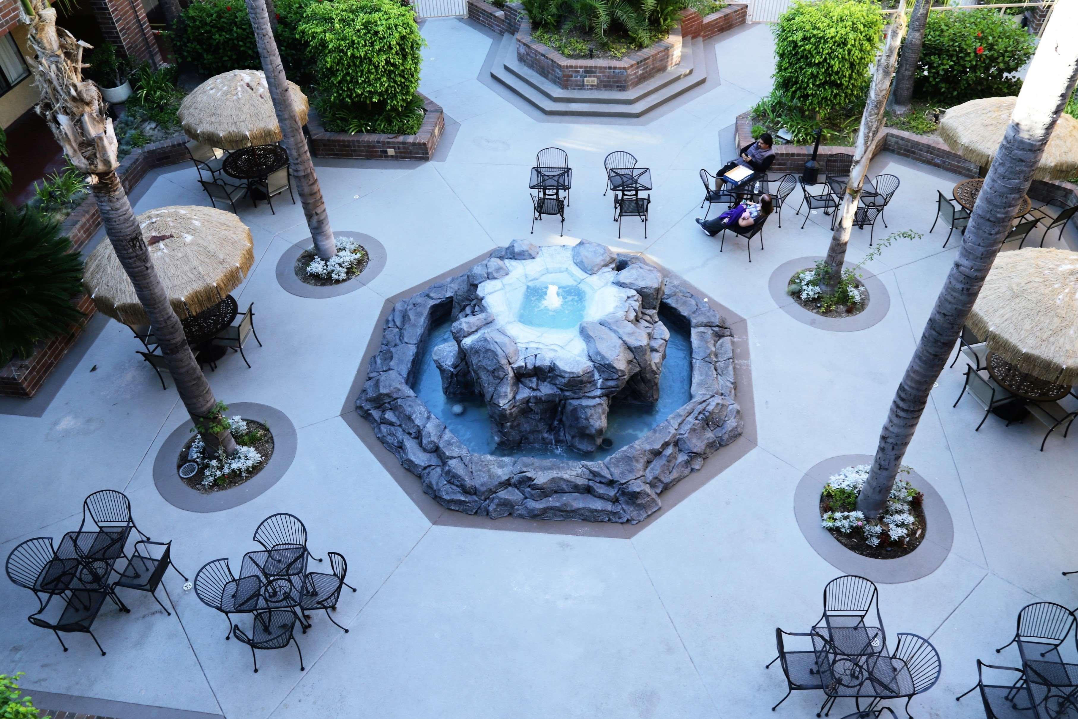 Best Western Plus Meridian Inn & Suites, Anaheim-Orange Exteriör bild