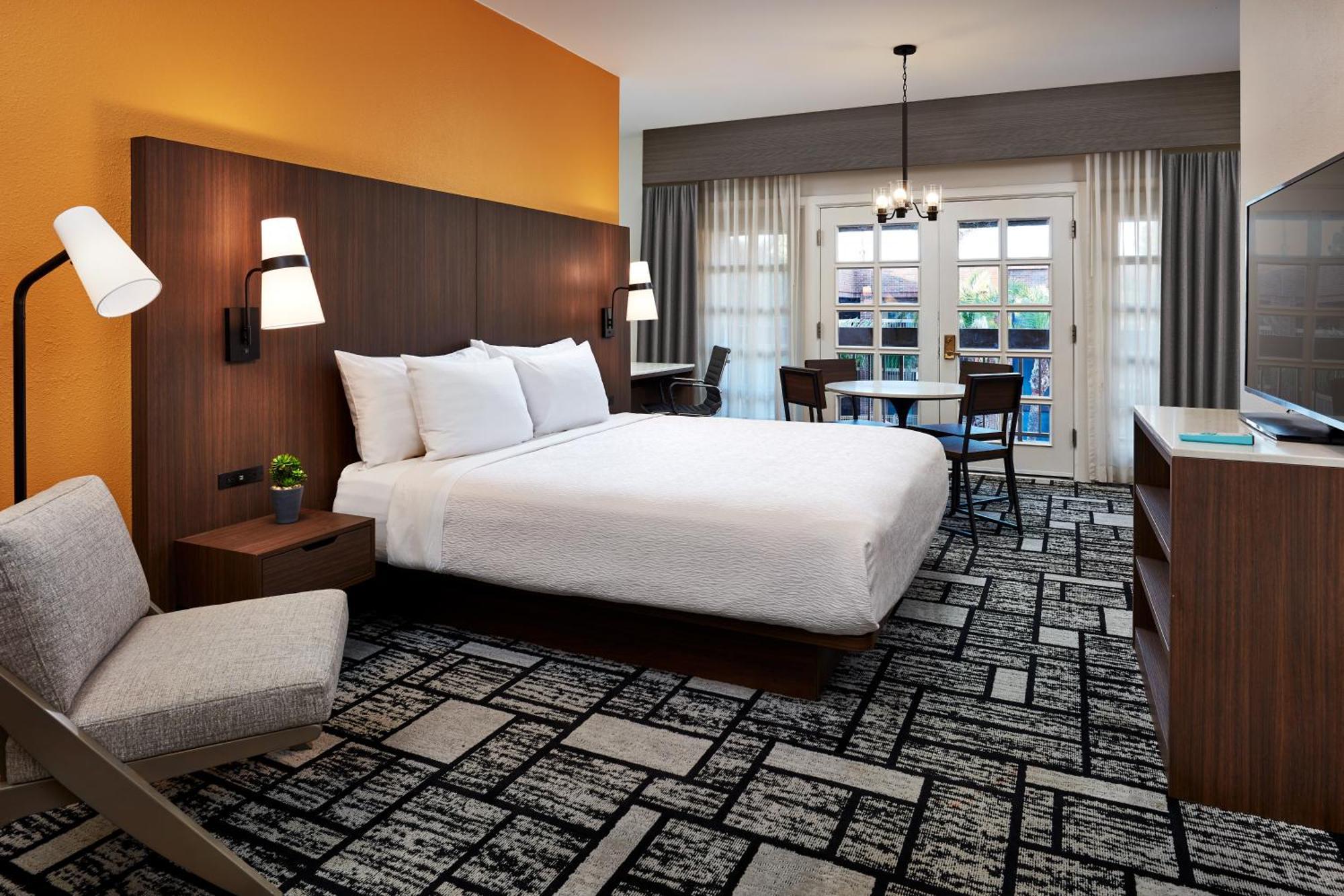 Best Western Plus Meridian Inn & Suites, Anaheim-Orange Exteriör bild