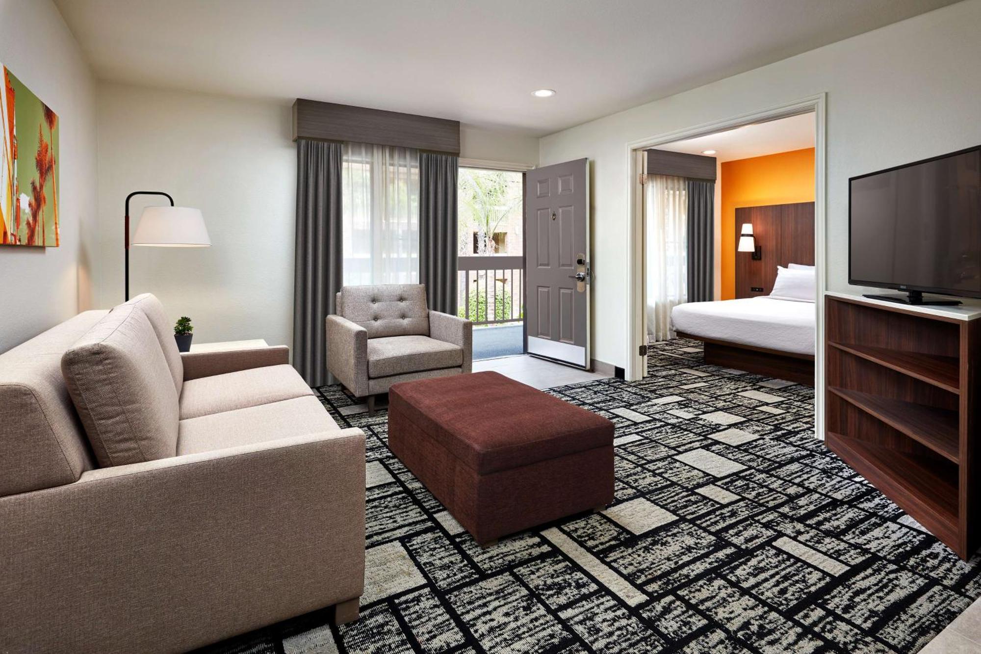 Best Western Plus Meridian Inn & Suites, Anaheim-Orange Exteriör bild