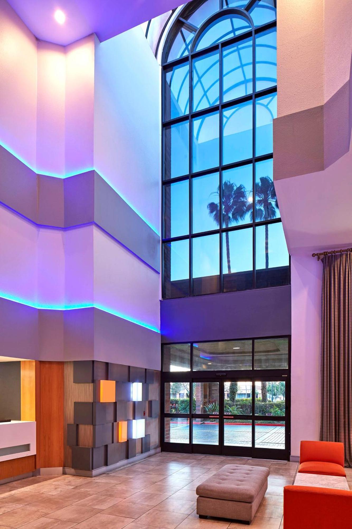 Best Western Plus Meridian Inn & Suites, Anaheim-Orange Exteriör bild